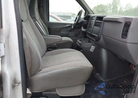 2006 GMC Savana Work Van z USA, uszkodzony, nr VIN 1GTFG15X861200743